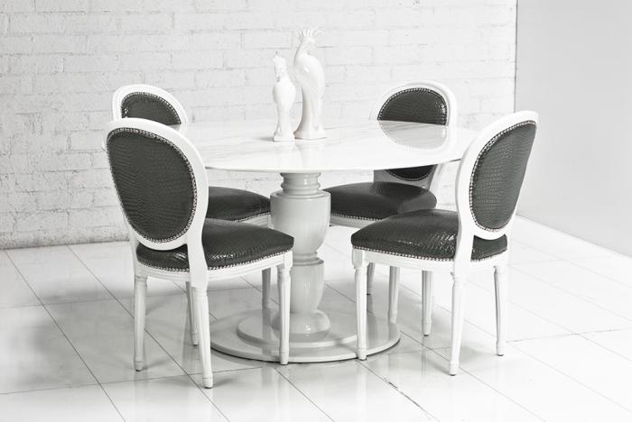 Riviera Dining Table