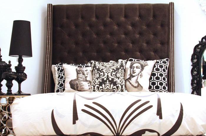 St. Tropez Bed in Charcoal velvet