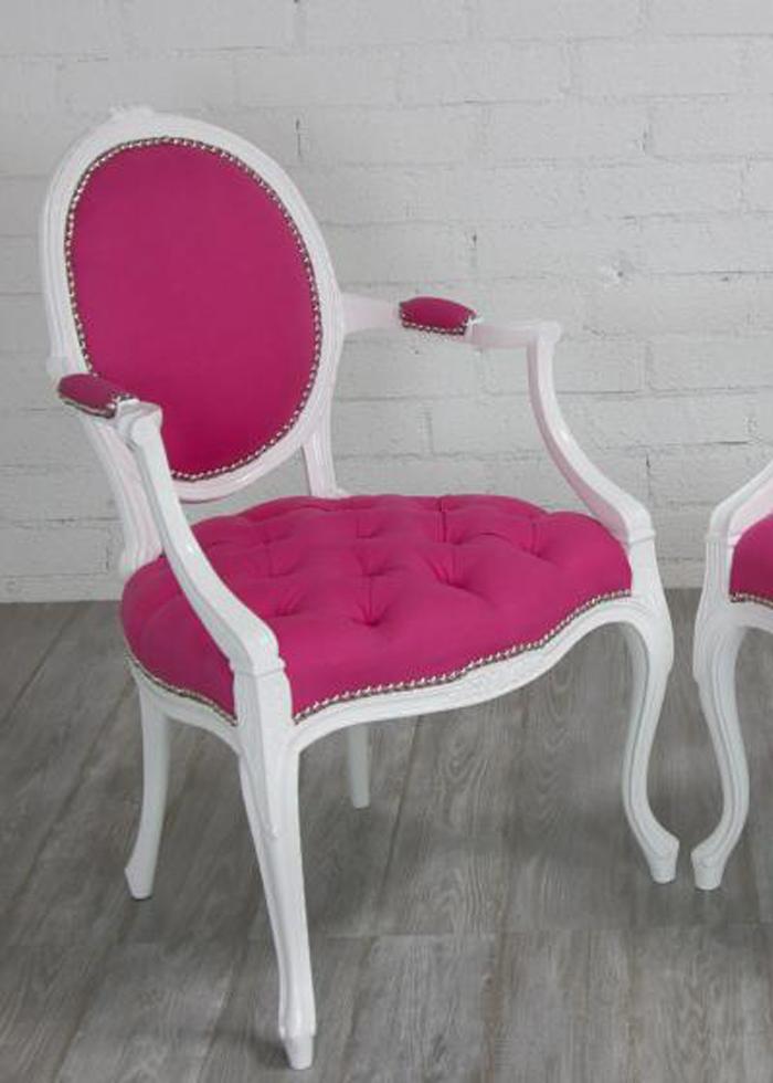 Victoria Dining Chair with Arms 