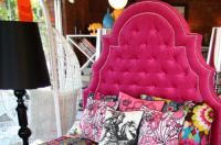 Hot Pink Velvet Marrakesh Bed